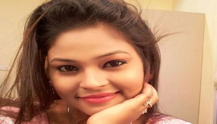 টলিউড অভিনেত্রীর অস্বাভাবিক মৃত্যু, ফ্ল্যাট থেকে ঝুলন্ত দেহ উদ্ধার টলিউড অভিনেত্রীর অস্বাভাবিক মৃত্যু, ফ্ল্যাট থেকে ঝুলন্ত দেহ উদ্ধার