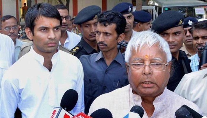 'সেকুলার' রাম মন্দির নির্মাণ করতে চান লালুপুত্র তেজপ্রতাপ 'সেকুলার' রাম মন্দির নির্মাণ করতে চান লালুপুত্র তেজপ্রতাপ