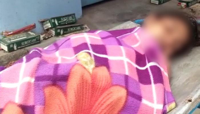 'দাদা'র সঙ্গে 'বোনে'র নাকি 'অন্য' সম্পর্ক! বৌদির সন্দেহে আত্মঘাতী কিশোরী 'দাদা'র সঙ্গে 'বোনে'র নাকি 'অন্য' সম্পর্ক! বৌদির সন্দেহে আত্মঘাতী কিশোরী