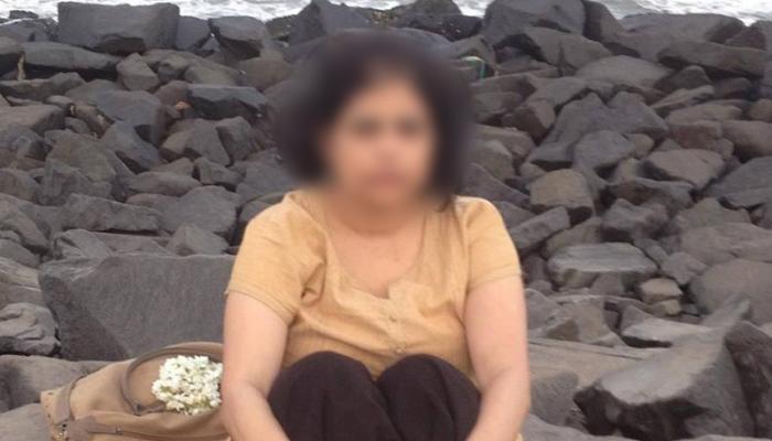 সাউথ সিটির বহুতল থেকে মরণঝাঁপ মহিলার, ফেসবুক পোস্টে মানসিক অবসাদের ইঙ্গিত সাউথ সিটির বহুতল থেকে মরণঝাঁপ মহিলার, ফেসবুক পোস্টে মানসিক অবসাদের ইঙ্গিত