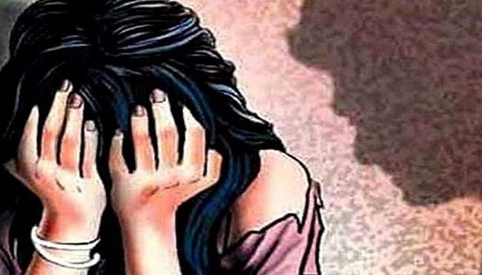 রাতের কলকাতায় গণধর্ষণের শিকার কিশোরী, গ্রেফতার ৩ রাতের কলকাতায় গণধর্ষণের শিকার কিশোরী, গ্রেফতার ৩