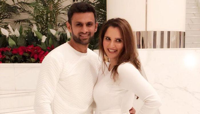 'পাকিস্তানিকে বিয়ে'! জবাব দিলেন সানিয়া মির্জা 'পাকিস্তানিকে বিয়ে'! জবাব দিলেন সানিয়া মির্জা