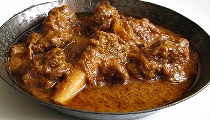 শিয়ালদা বাজারে ভাগাড়ের মরা পশুর মাংসের কারবার! মিলল চাঞ্চল্যকর তথ্য শিয়ালদা বাজারে ভাগাড়ের মরা পশুর মাংসের কারবার! মিলল চাঞ্চল্যকর তথ্য