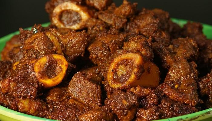 ফ্রিজারের মাংস বিক্রি করলেই লাইসেন্স বাতিল, ভাগাড়কাণ্ডে দাওয়াই পুরসভার ফ্রিজারের মাংস বিক্রি করলেই লাইসেন্স বাতিল, ভাগাড়কাণ্ডে দাওয়াই পুরসভার