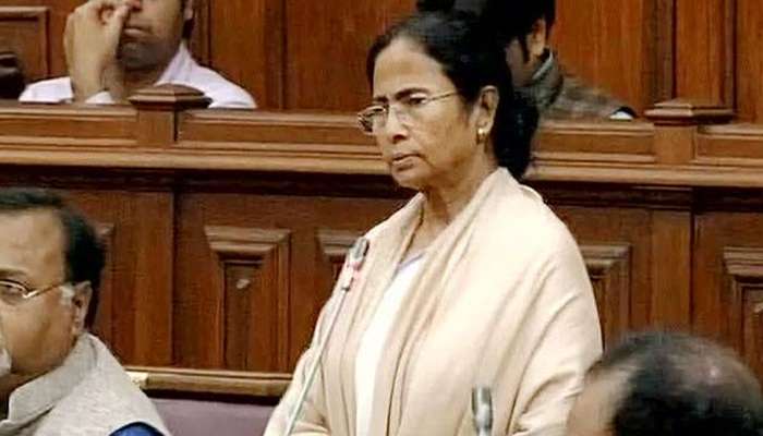 বিয়ে বাড়িতে কি গরু উপহার দিতে হবে, বিধানসভায় দিলীপকে কটাক্ষ মমতার বিয়ে বাড়িতে কি গরু উপহার দিতে হবে, বিধানসভায় দিলীপকে কটাক্ষ মমতার