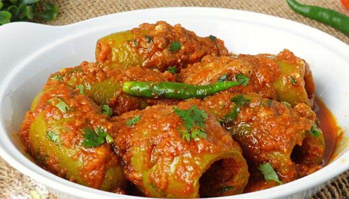 দুপুর হোক বা রাত, পটলের দোপেঁয়াজায় জমে উঠুক পাত দুপুর হোক বা রাত, পটলের দোপেঁয়াজায় জমে উঠুক পাত