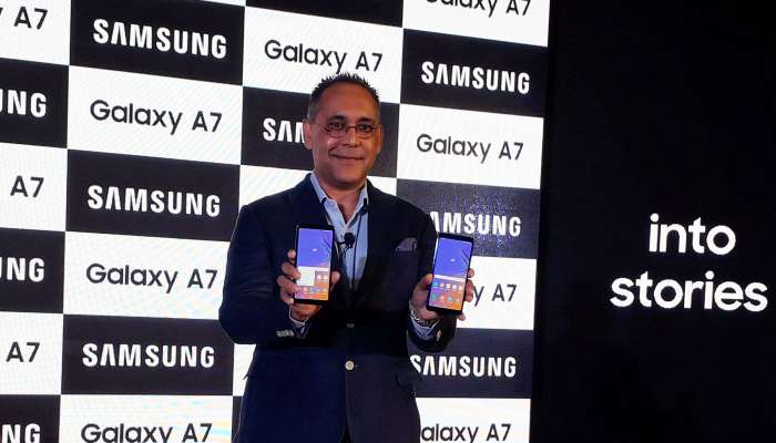 তিনটি রিয়ার ক্যামেরা-সহ ভারতে লঞ্চ করল Galaxy A7 তিনটি রিয়ার ক্যামেরা-সহ ভারতে লঞ্চ করল Galaxy A7