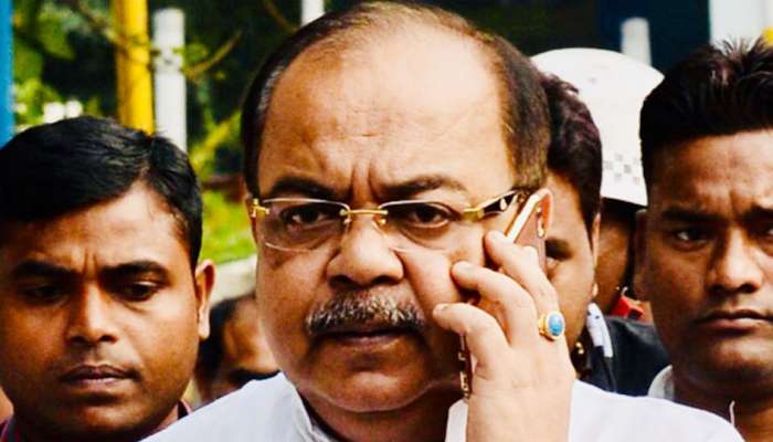এ বার কি দলও ছাড়তে হবে? শোভন চট্টোপাধ্যায়কে ঘিরে জল্পনা তুঙ্গে এ বার কি দলও ছাড়তে হবে? শোভন চট্টোপাধ্যায়কে ঘিরে জল্পনা তুঙ্গে